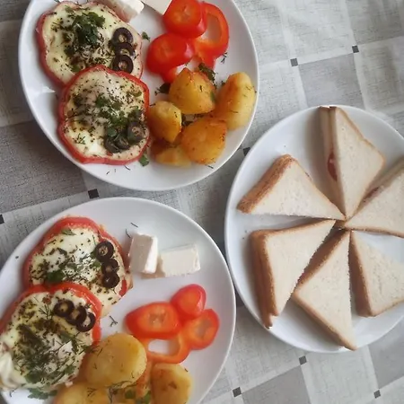 карпатський куточок Апартаменты *