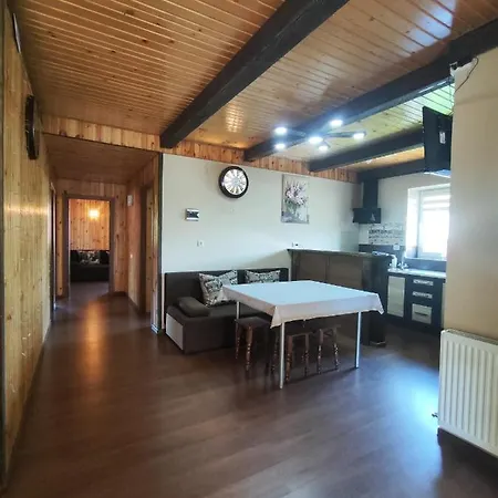 Διαμέρισμα карпатський куточок